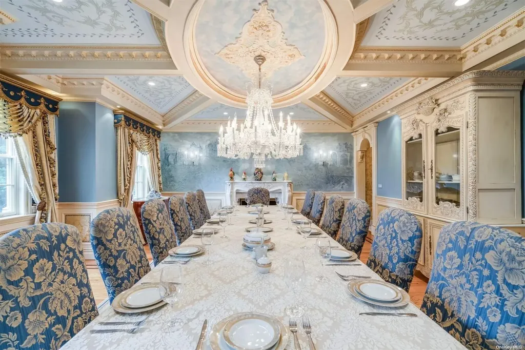 88 Walter Lane Manhasset NY 11030