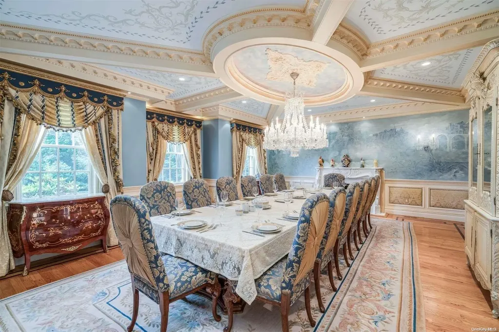 88 Walter Lane Manhasset NY 11030
