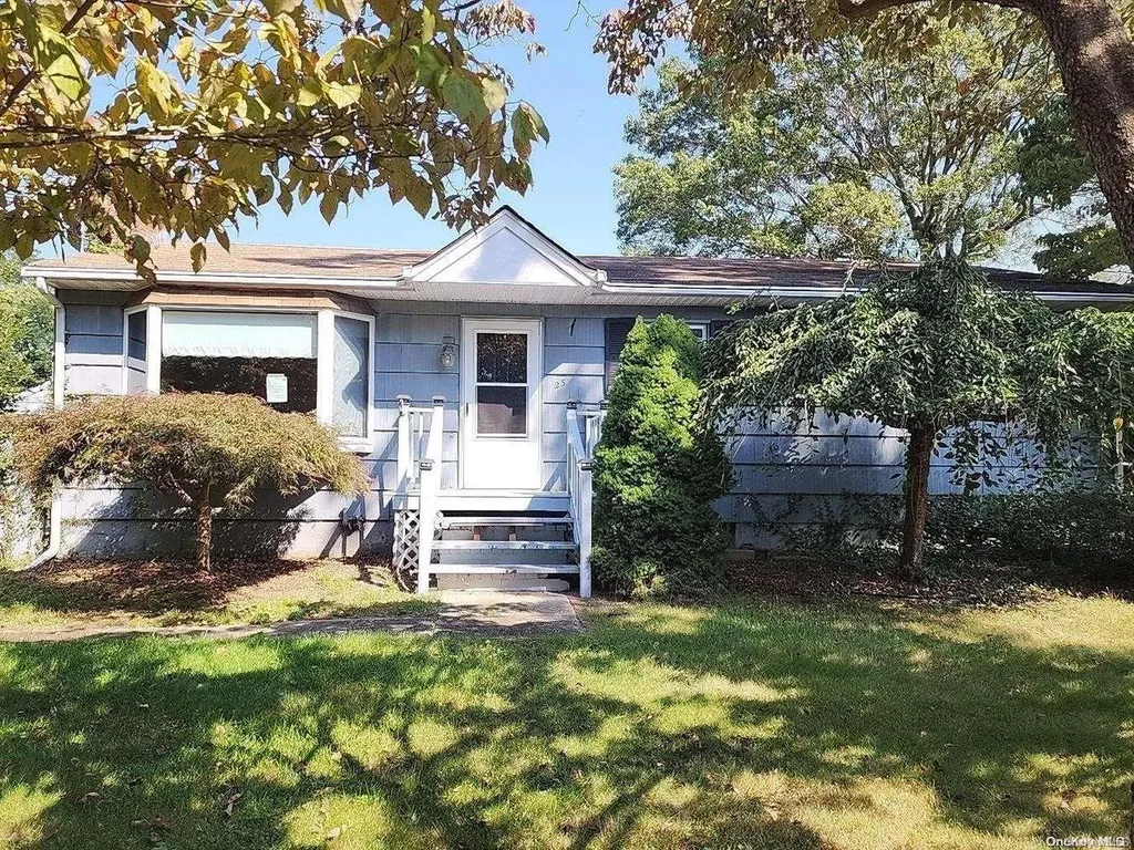 23 Great River Drive Sound Beach NY 11789