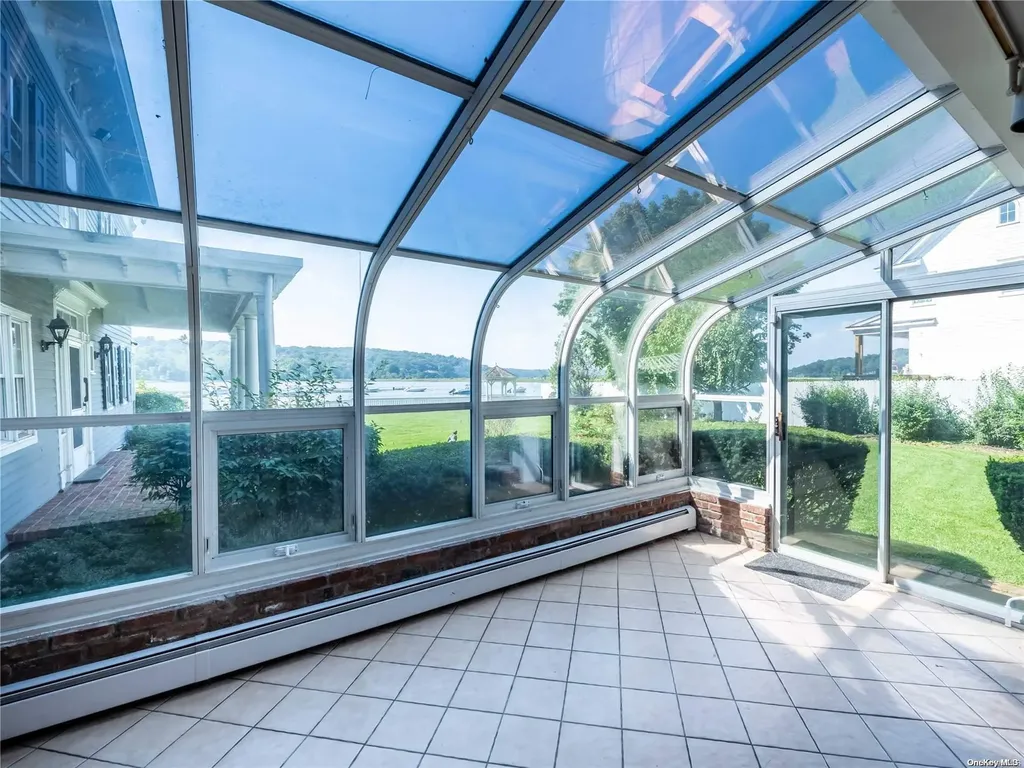 128 Harbor Road Cold Spring Harbor NY 11724