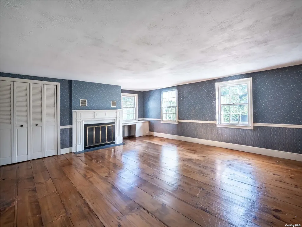 128 Harbor Road Cold Spring Harbor NY 11724