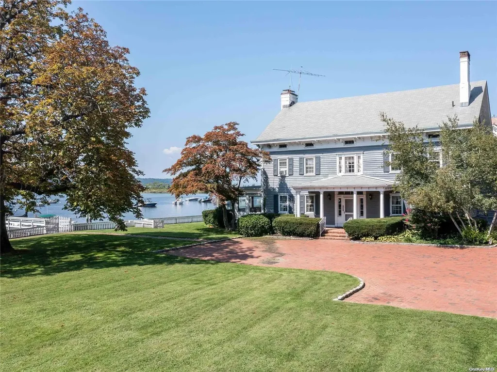 128 Harbor Road Cold Spring Harbor NY 11724