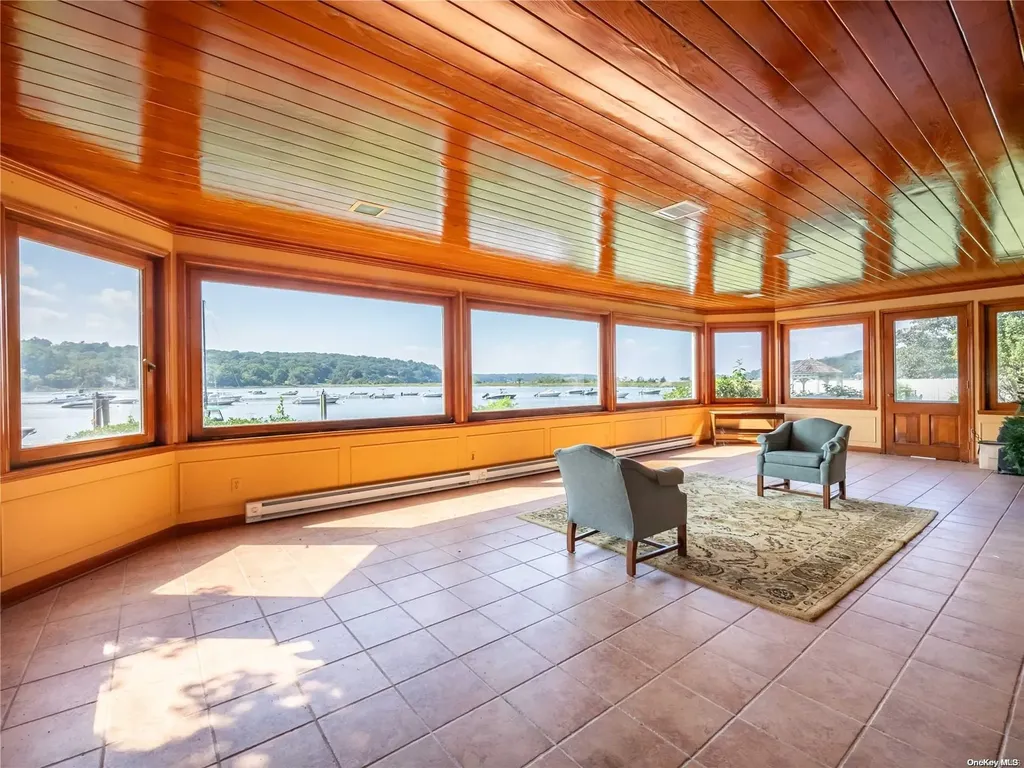 128 Harbor Road Cold Spring Harbor NY 11724
