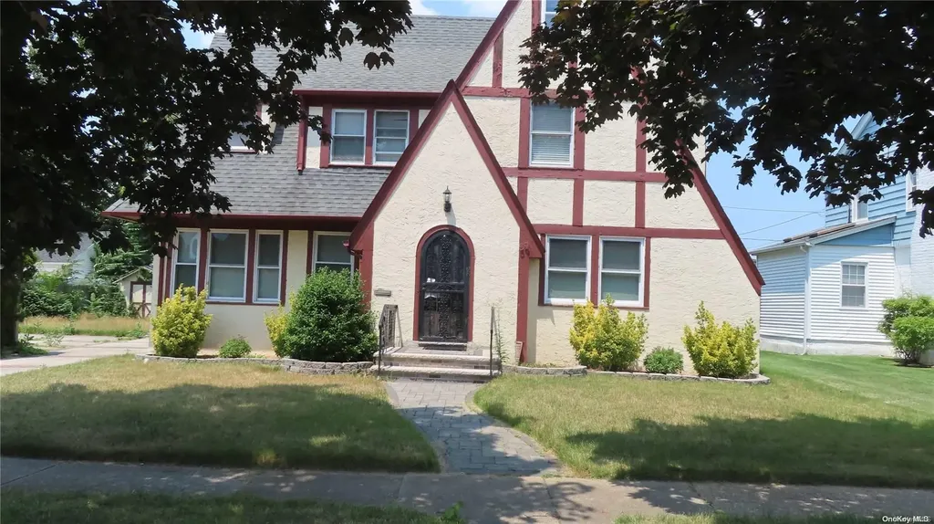 59 Eldridge Avenue Hempstead NY 11550
