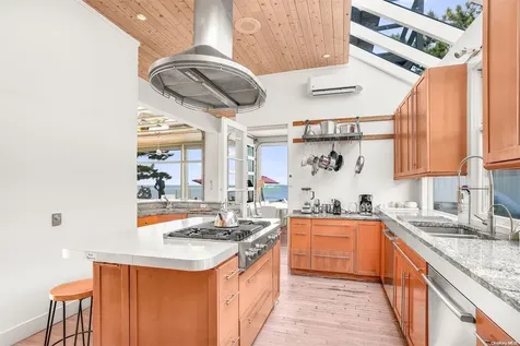 72 Bay Walk Fire Island Pines NY 11782