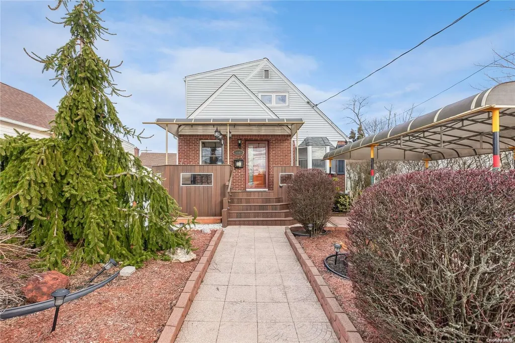 3187 Oceanside Road Oceanside NY 11572