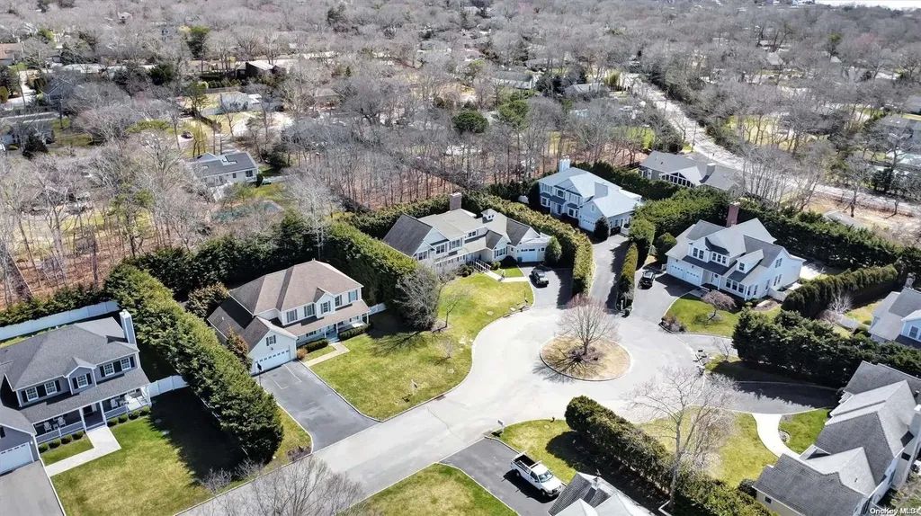 22 Fortune Cookie Lane Hampton Bays NY 11946