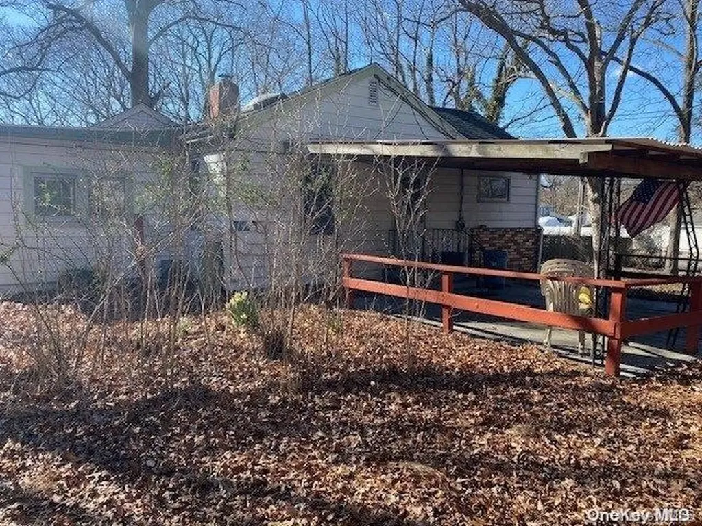 104 Mooney Pond Road Selden NY 11784