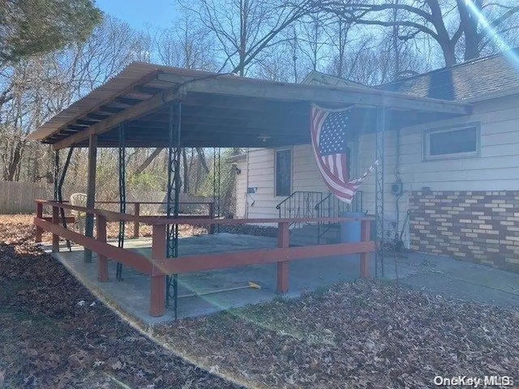 104 Mooney Pond Road Selden NY 11784