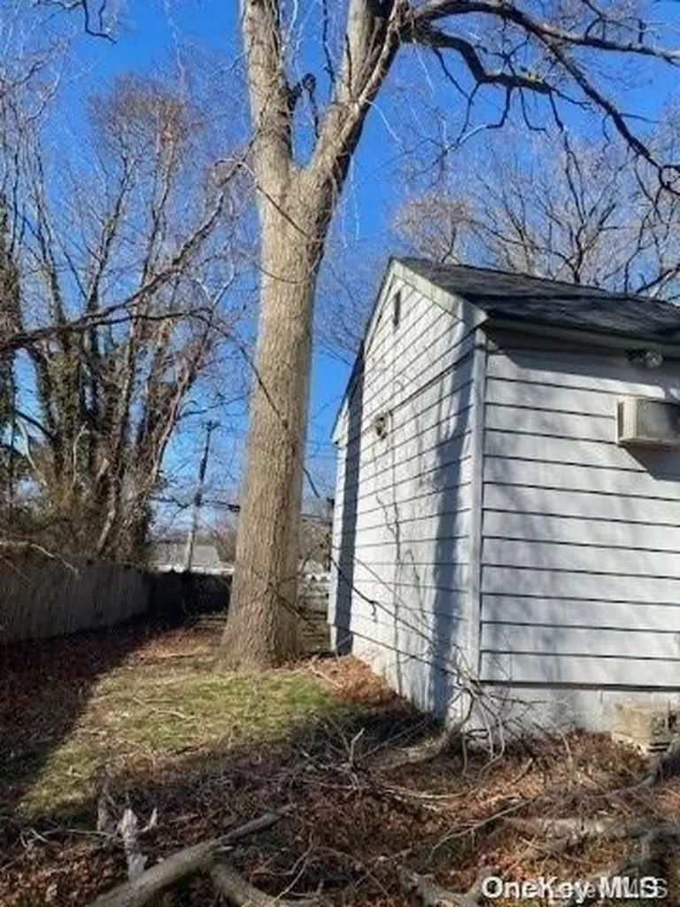 104 Mooney Pond Road Selden NY 11784