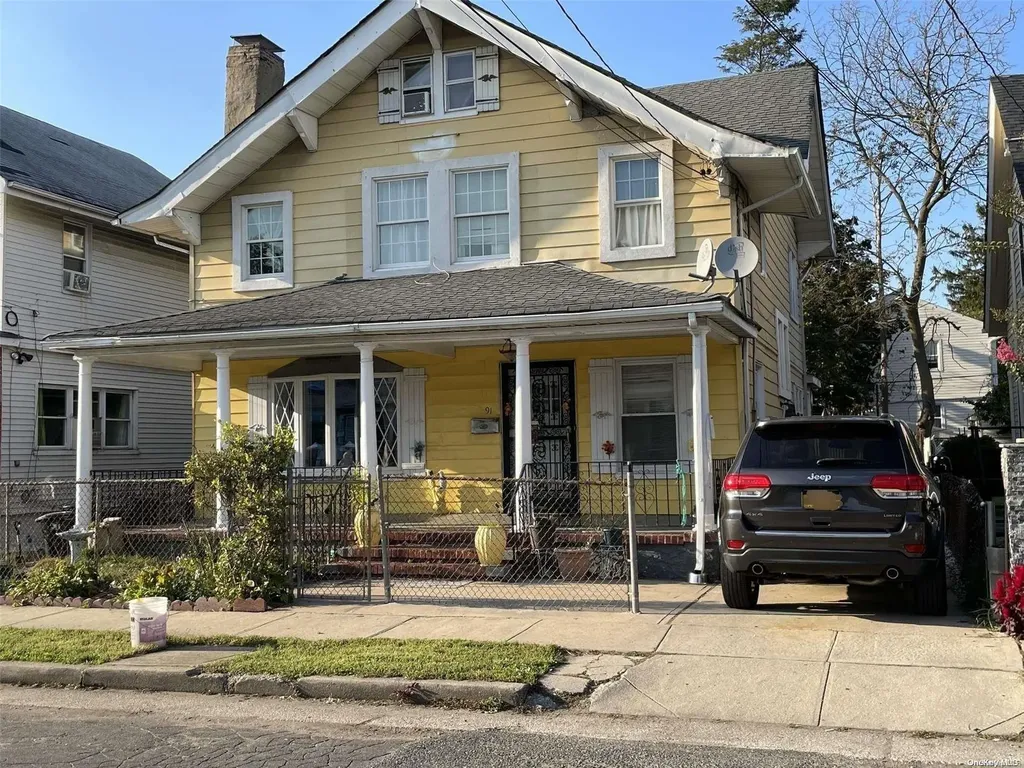 91 Union Place Hempstead NY 11550