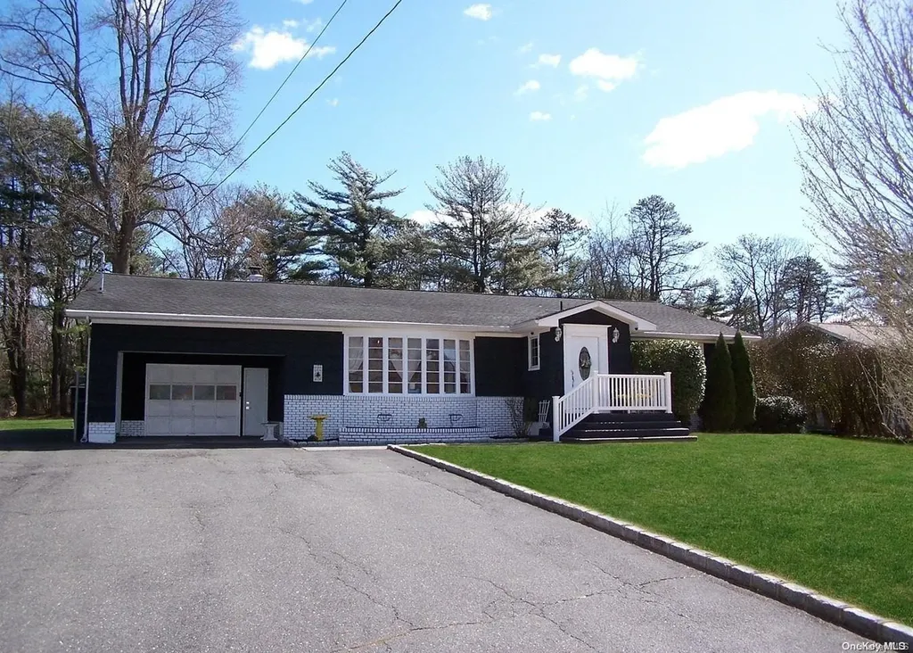 165 Patchogue Yaphank Road Yaphank NY 11980
