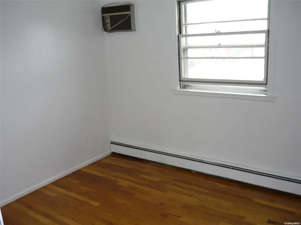 1449 Grand Avenue North Baldwin NY 11510