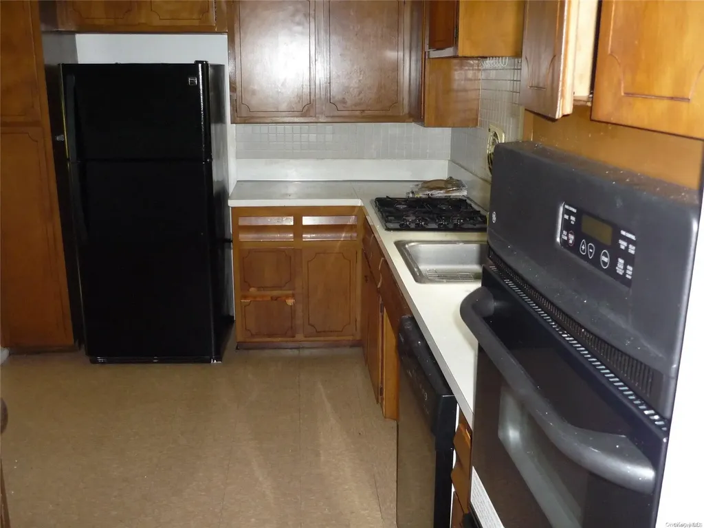 1449 Grand Avenue North Baldwin NY 11510