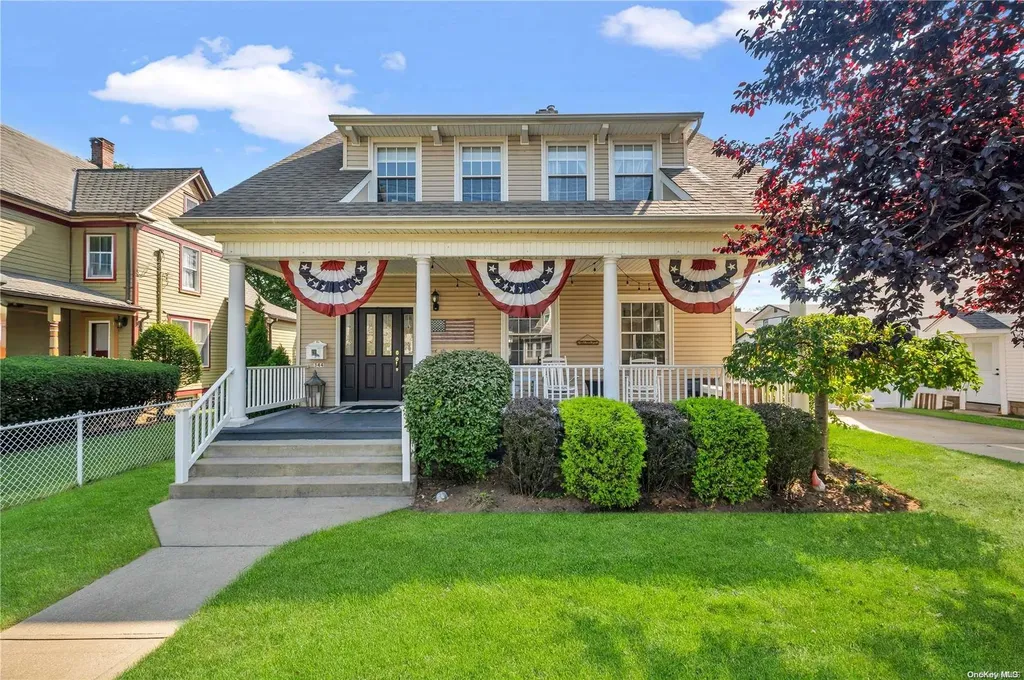 344 Vincent Avenue Lynbrook NY 11563