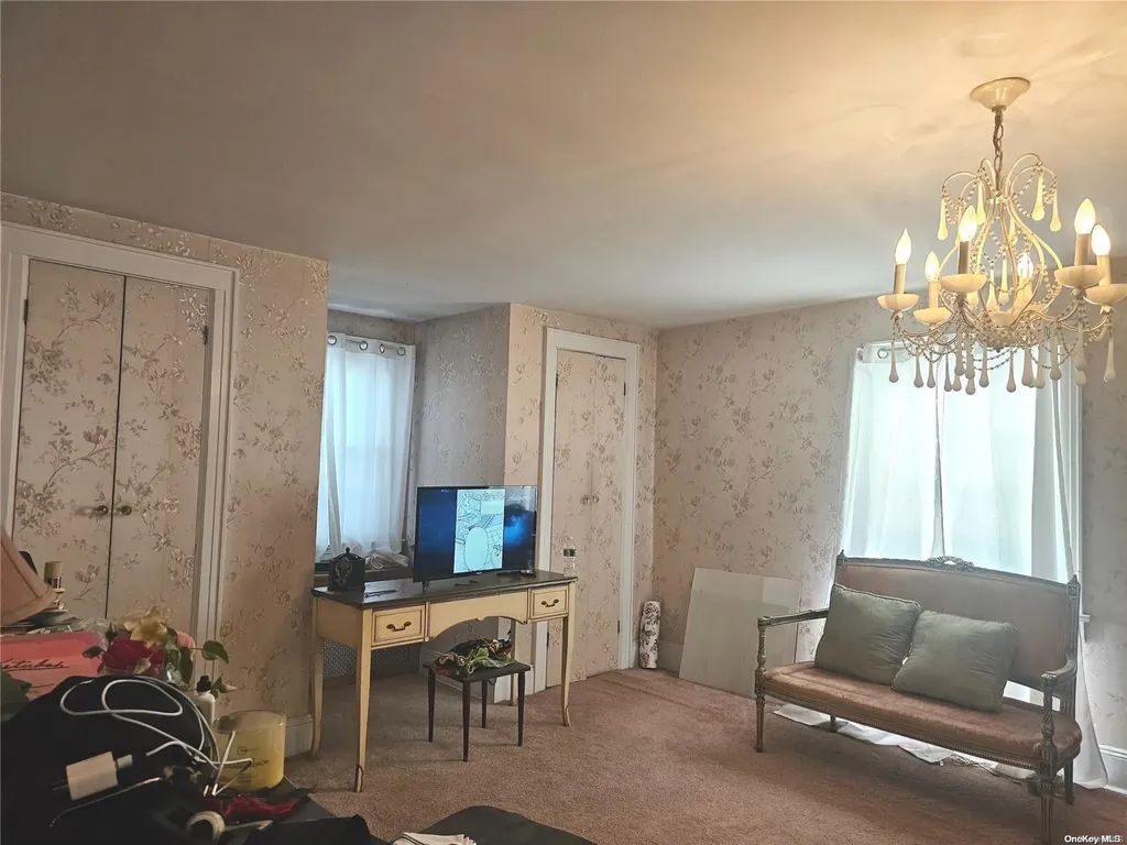 151 New York Avenue Freeport NY 11520