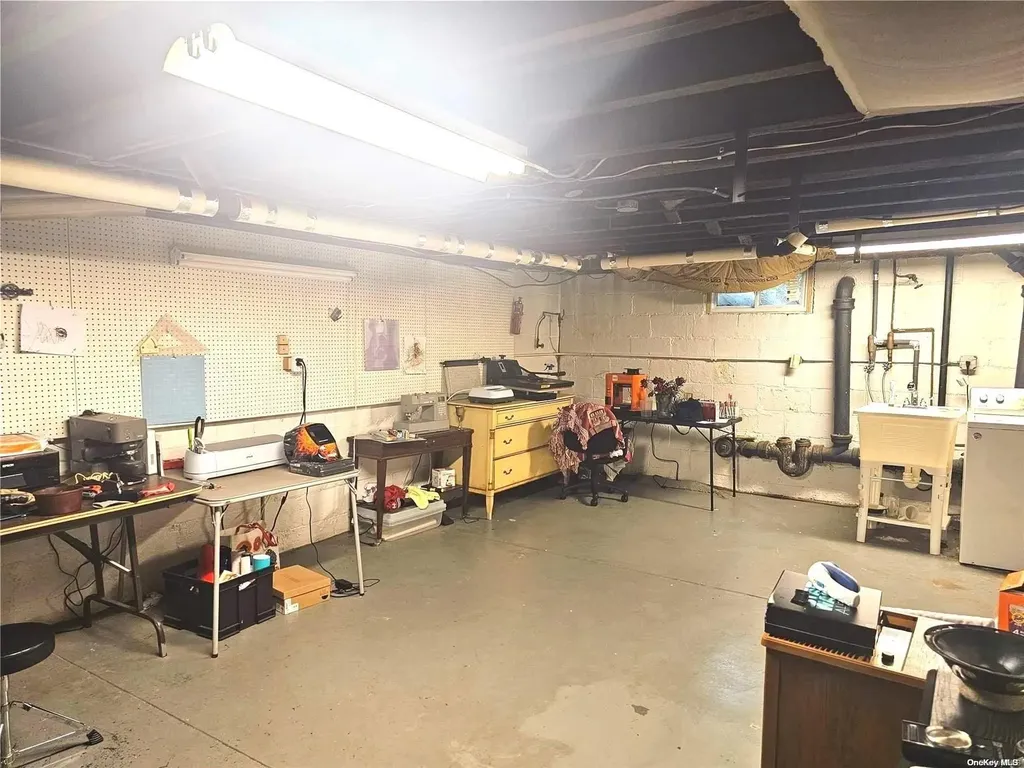 151 New York Avenue Freeport NY 11520