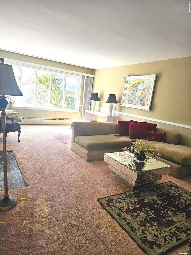 151 New York Avenue Freeport NY 11520