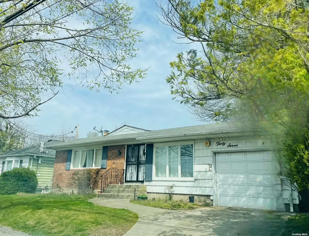 3771 Jerusalem Avenue Seaford NY 11783