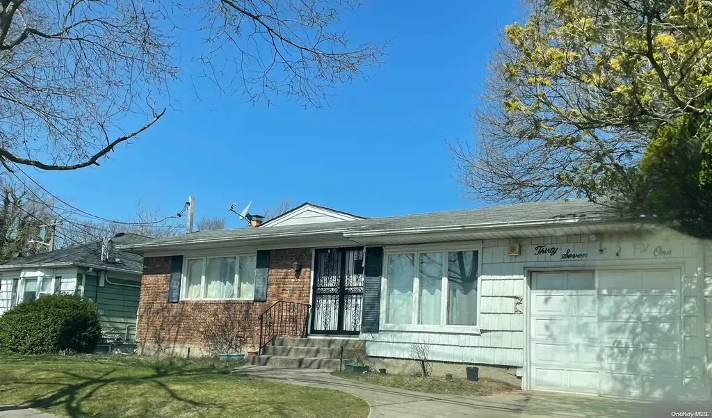 3771 Jerusalem Avenue Seaford NY 11783