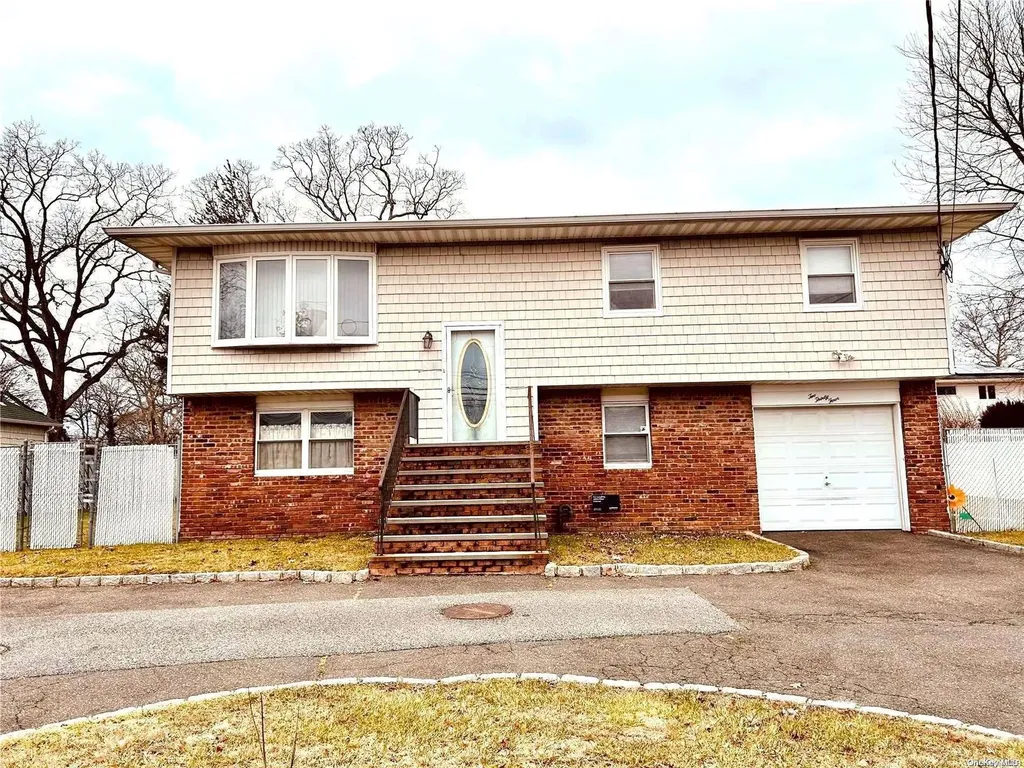 234 Commack Road Deer Park NY 11729