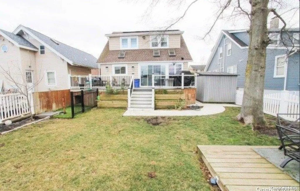 1117 Hayes Place Baldwin NY 11510