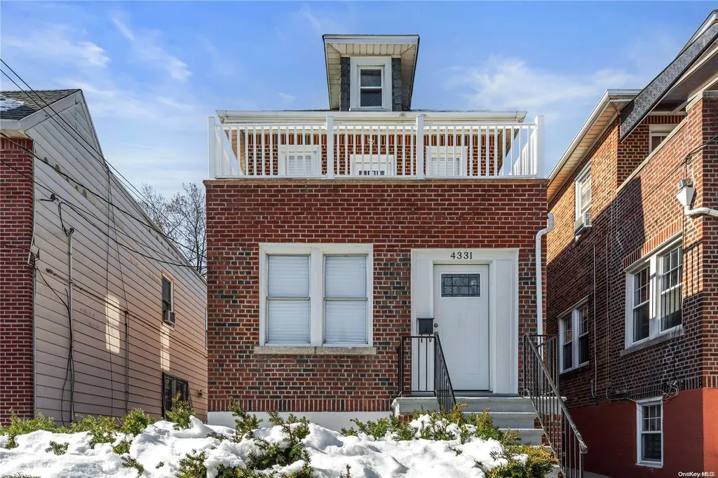 4331 Bruner Avenue Bronx NY 10466