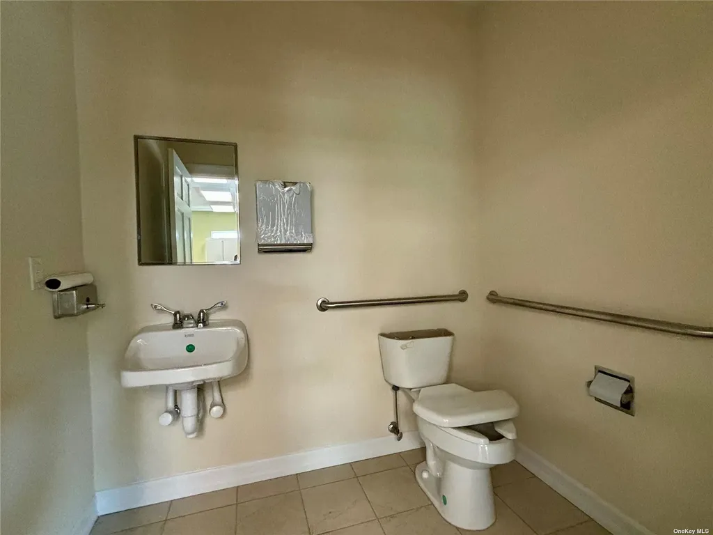 910 Montauk Highway Shirley NY 11967