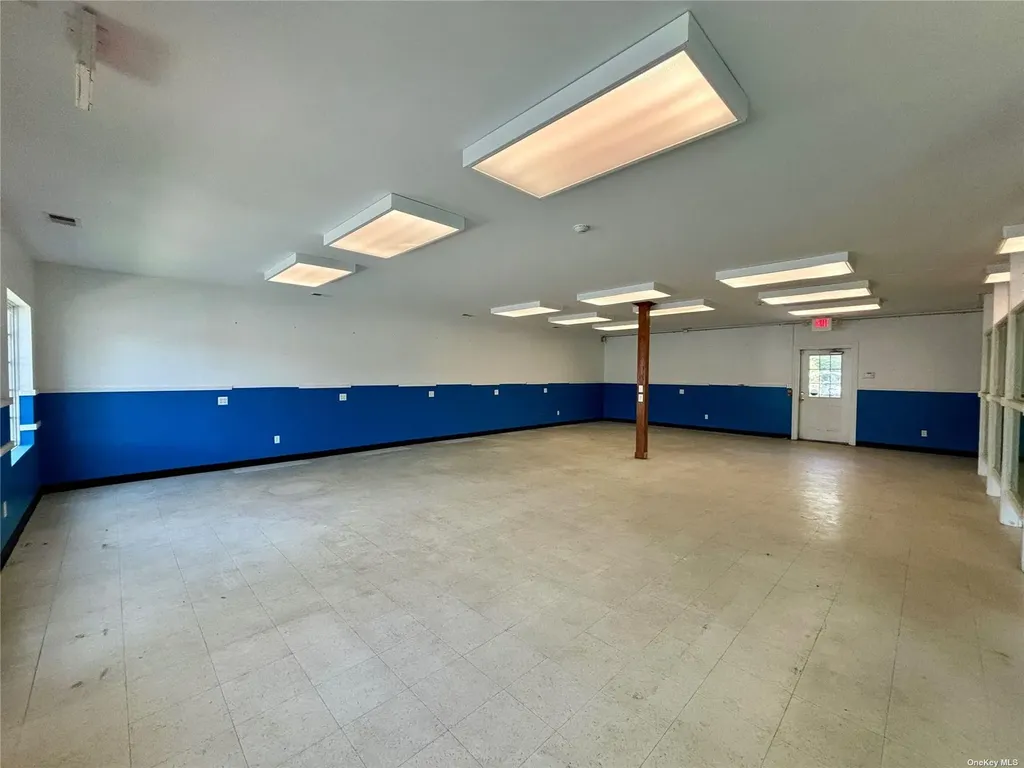 910 Montauk Highway Shirley NY 11967