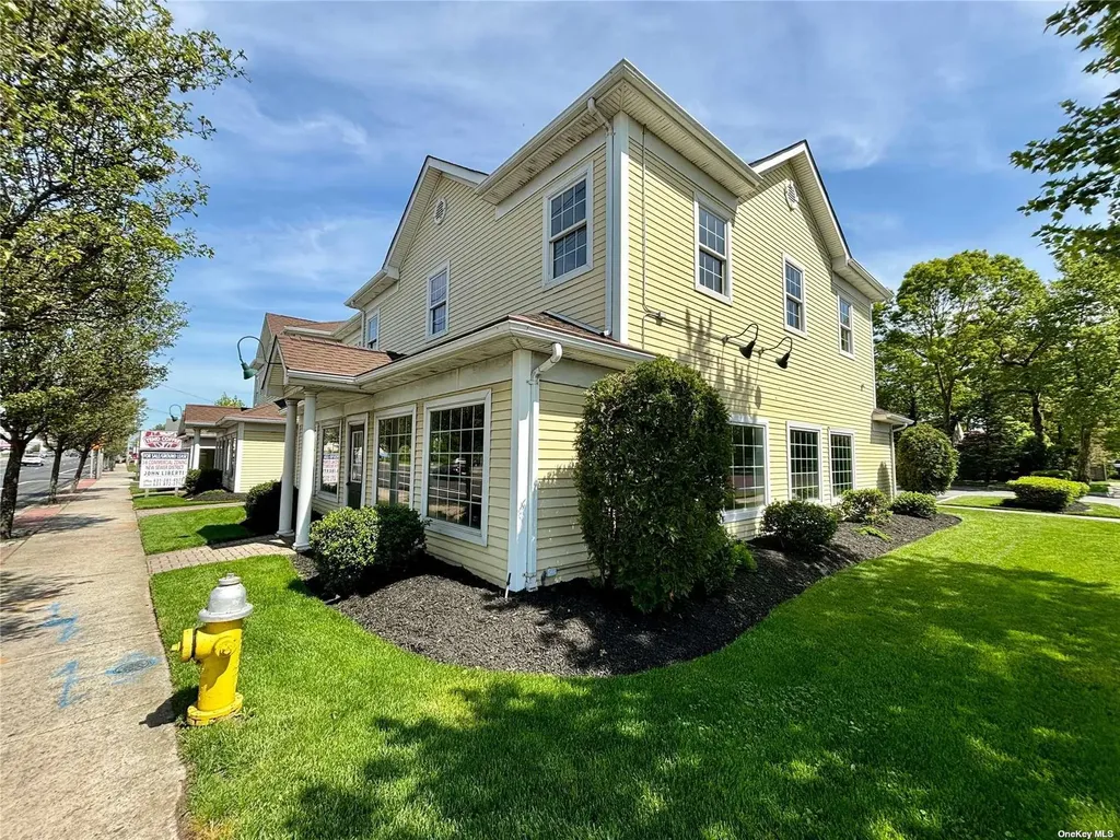 910 Montauk Highway Shirley NY 11967
