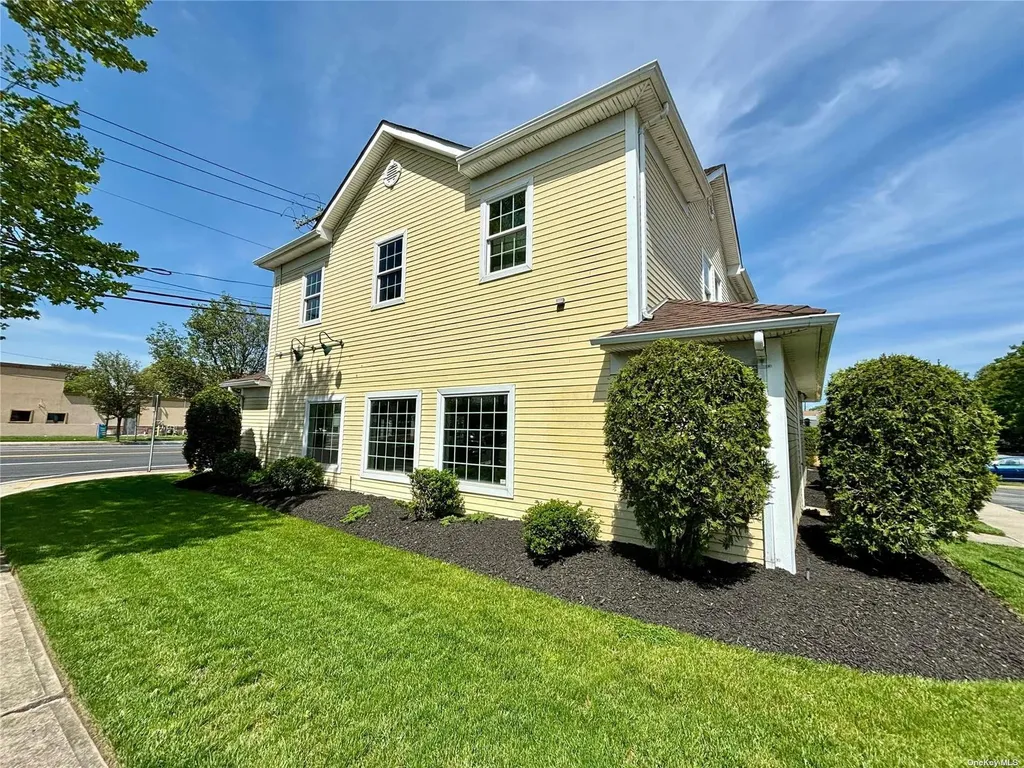 910 Montauk Highway Shirley NY 11967