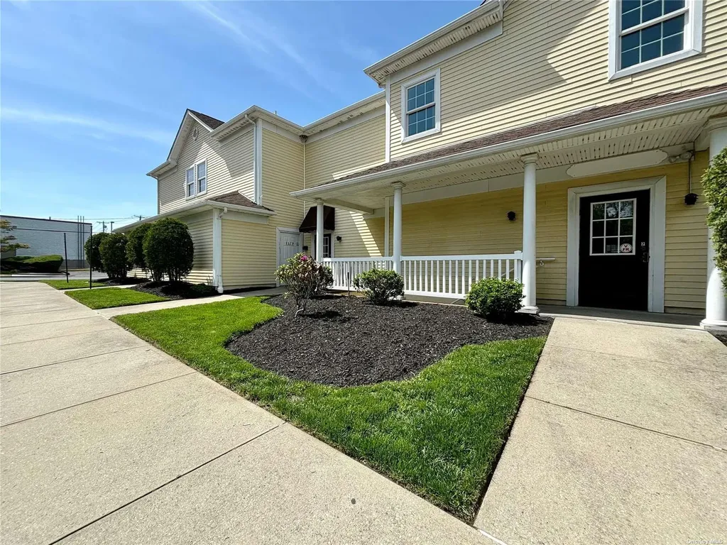 910 Montauk Highway Shirley NY 11967