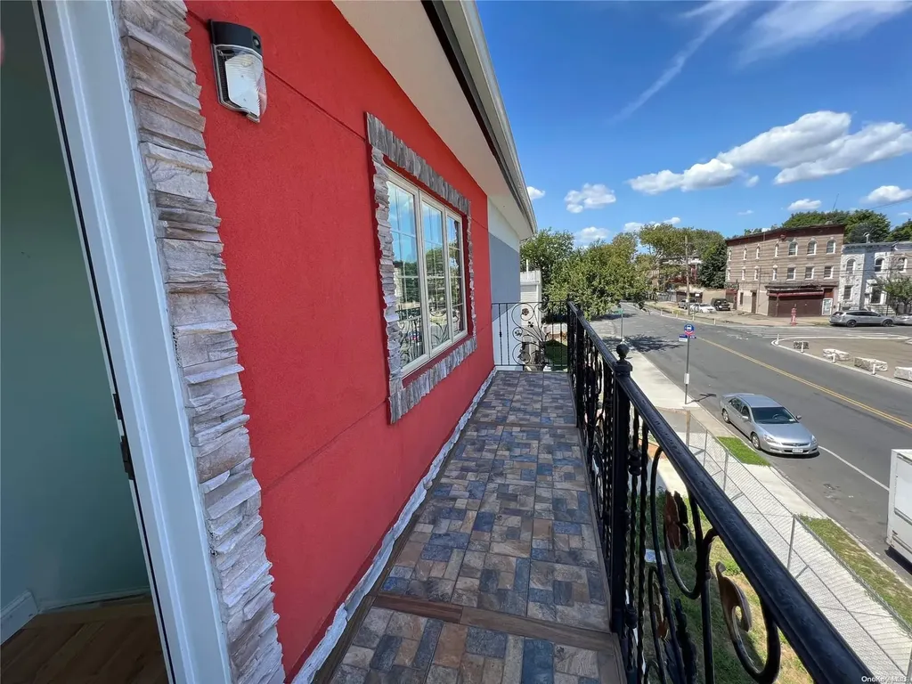 968 Dumont Avenue Brooklyn NY 11208