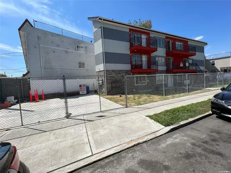 968 Dumont Avenue Brooklyn NY 11208