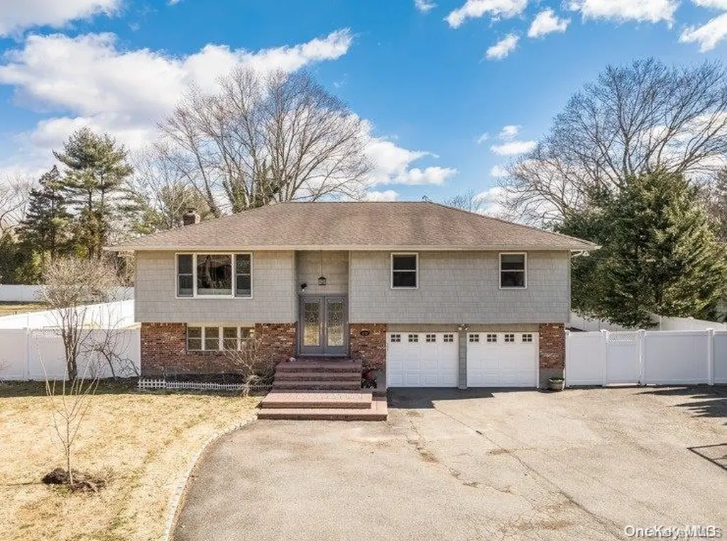 172 Cold Spring Road Syosset NY 11791