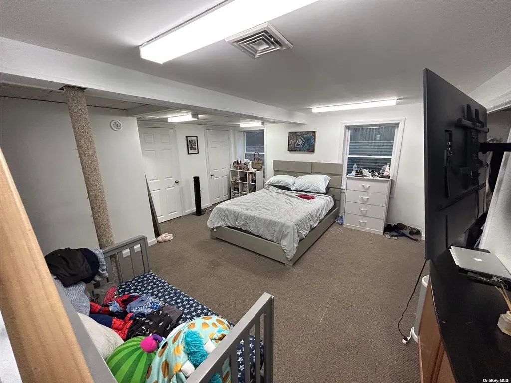 265 Broadway Huntington Station NY 11746