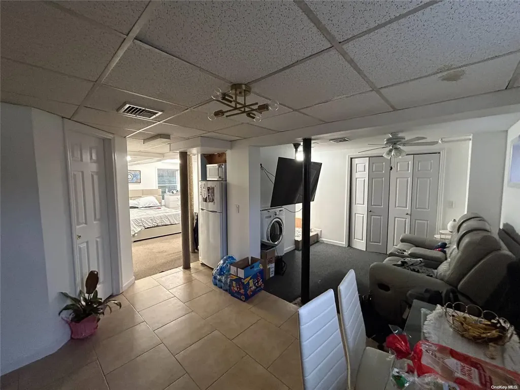 265 Broadway Huntington Station NY 11746