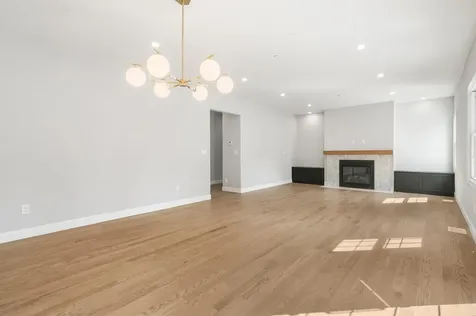 47 Laurel Lane Locust Valley NY 11560