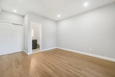 47 Laurel Lane Locust Valley NY 11560