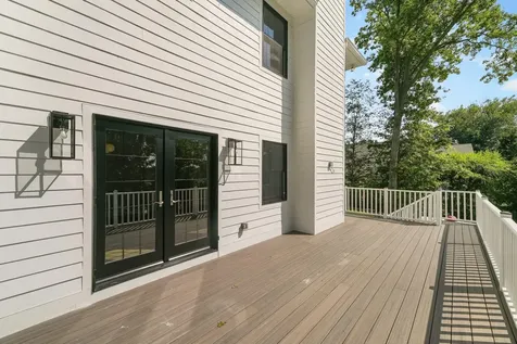 47 Laurel Lane Locust Valley NY 11560