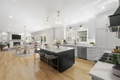 47 Laurel Lane Locust Valley NY 11560