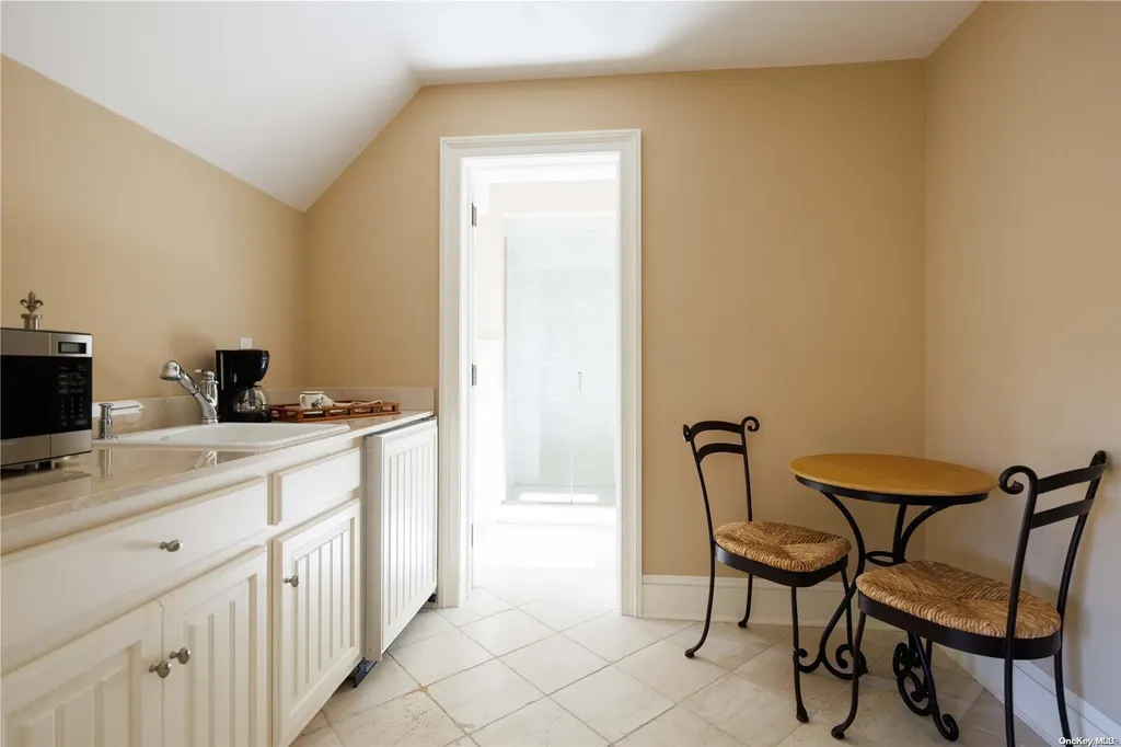 190 Jackson Landing Mattituck NY 11952