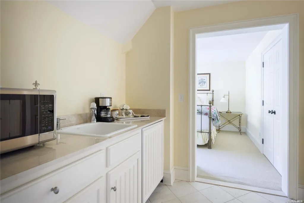 190 Jackson Landing Mattituck NY 11952