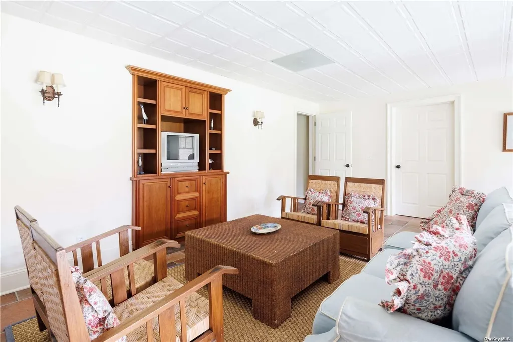 190 Jackson Landing Mattituck NY 11952