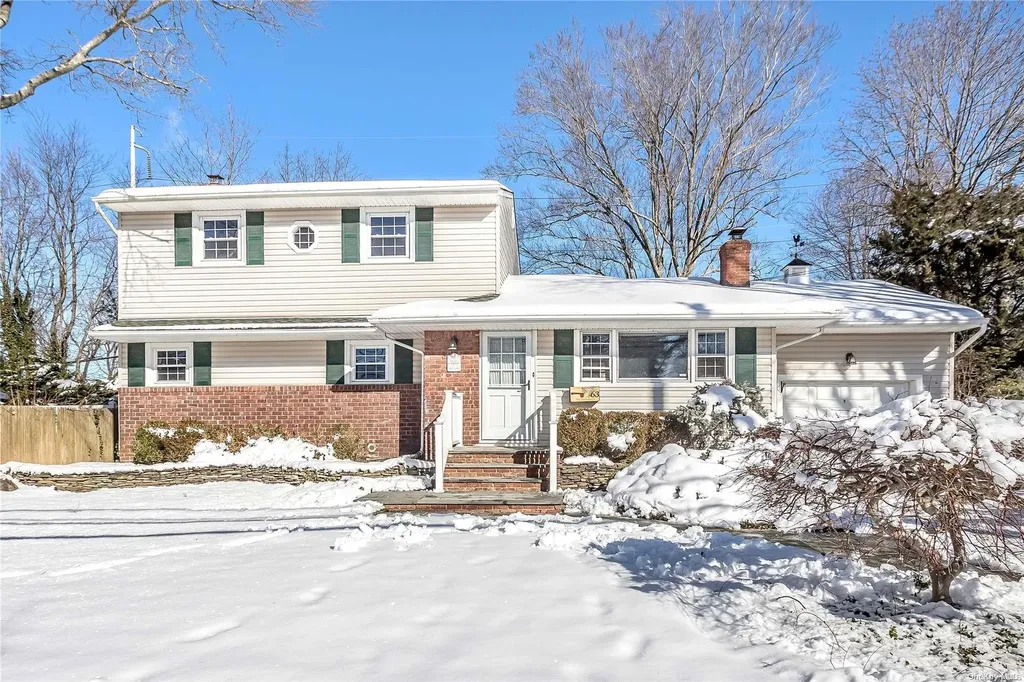 63 Miller Boulevard Syosset NY 11791