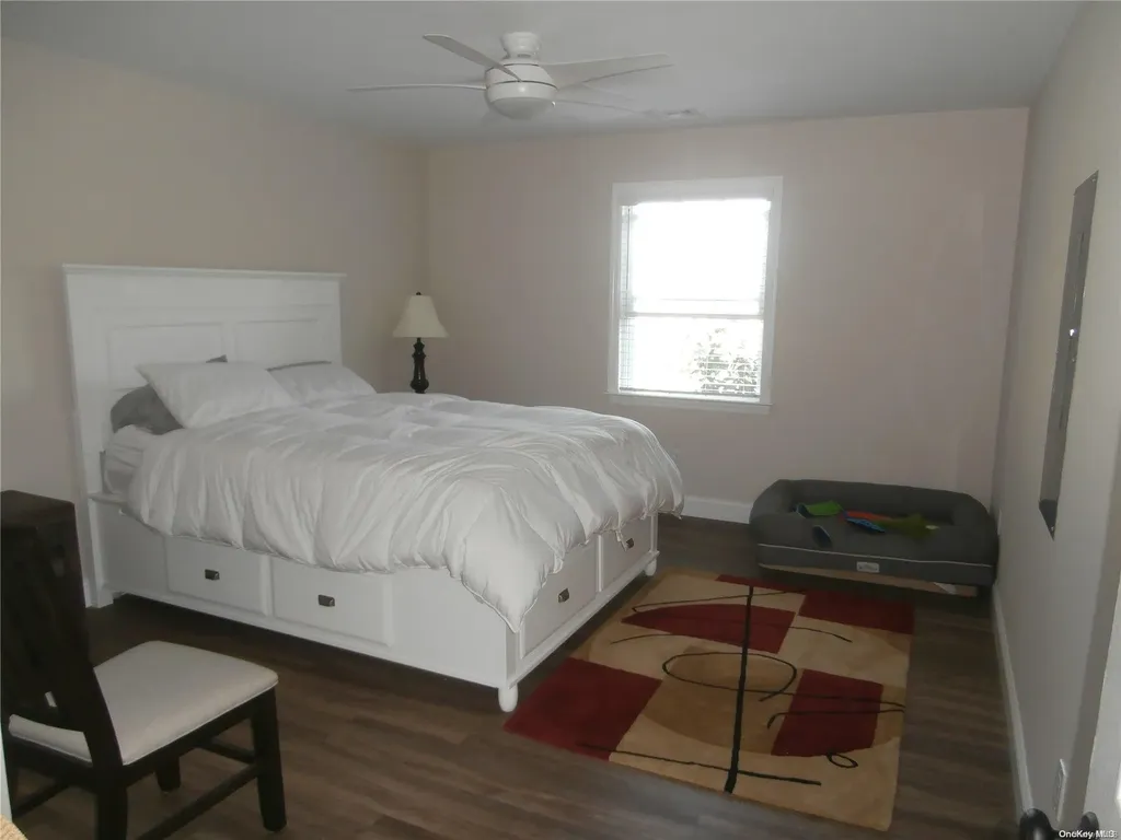 1895 Mary's Road Mattituck NY 11952