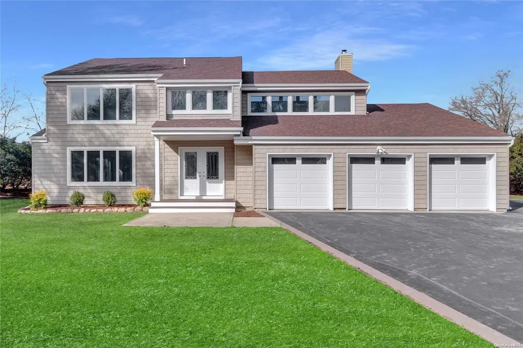 2 Jesse Way Mount Sinai NY 11766