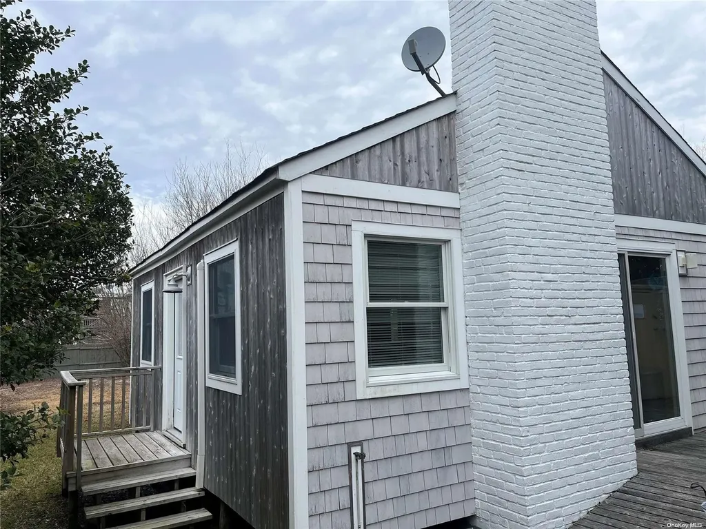 6 Champlain Ocean Bay Park NY 11770