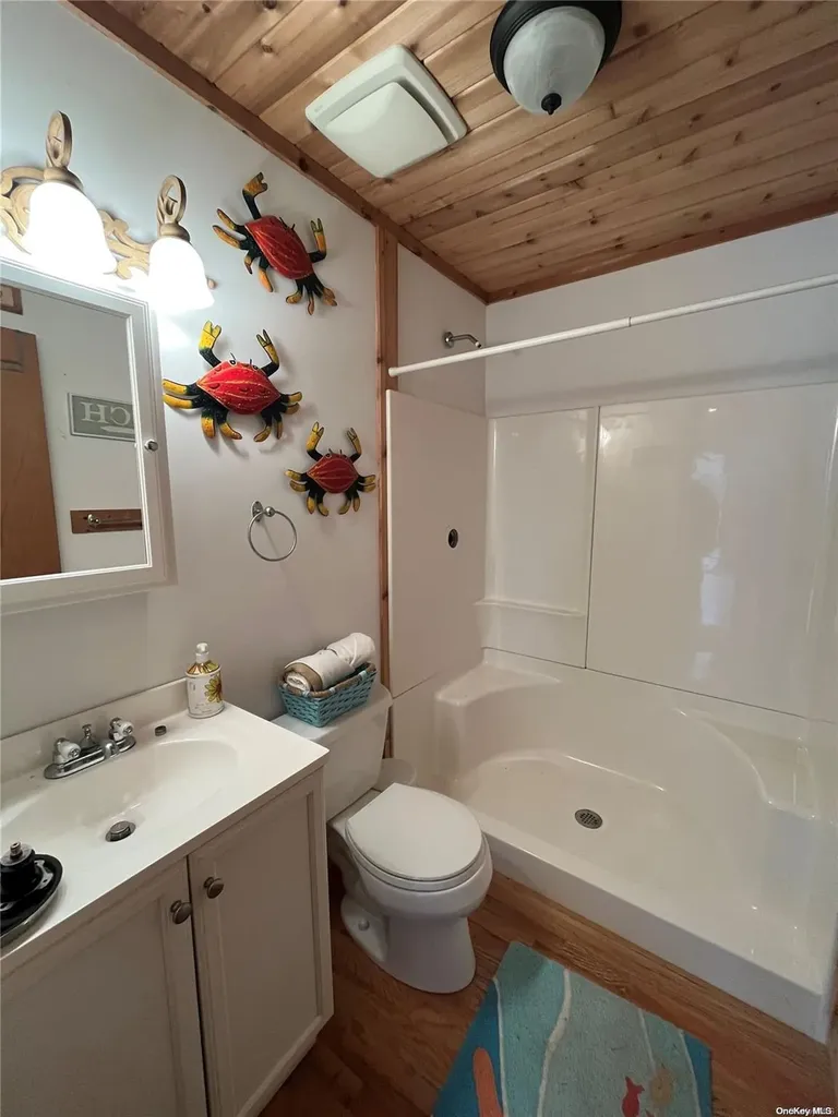 6 Champlain Ocean Bay Park NY 11770