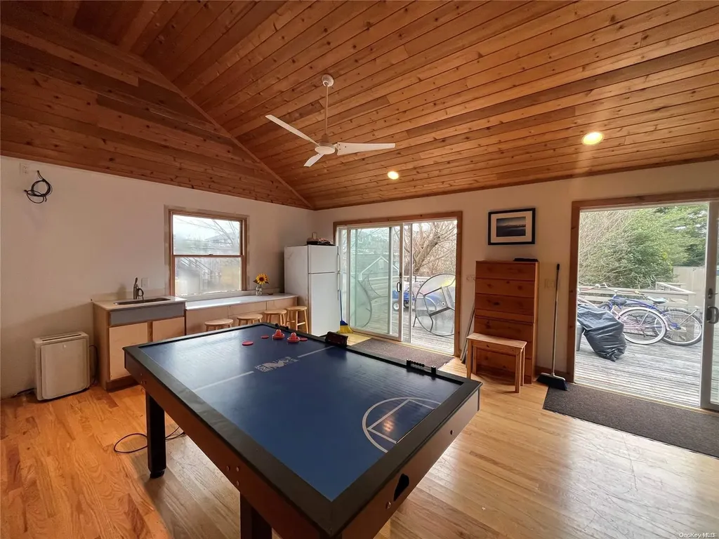 6 Champlain Ocean Bay Park NY 11770